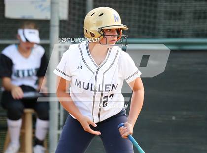 Thumbnail 3 in Mullen @ D'Evelyn photogallery.