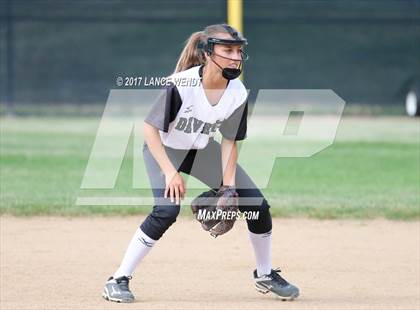 Thumbnail 1 in Mullen @ D'Evelyn photogallery.