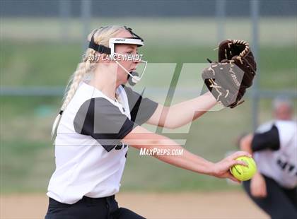 Thumbnail 1 in Mullen @ D'Evelyn photogallery.