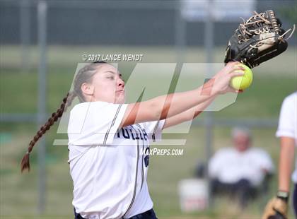 Thumbnail 3 in Mullen @ D'Evelyn photogallery.