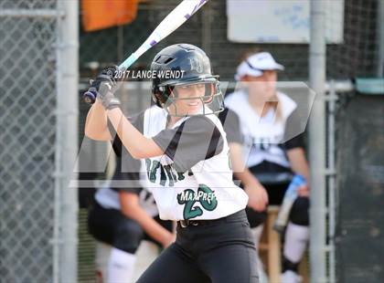 Thumbnail 1 in Mullen @ D'Evelyn photogallery.