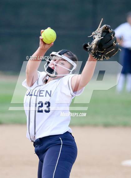 Thumbnail 1 in Mullen @ D'Evelyn photogallery.