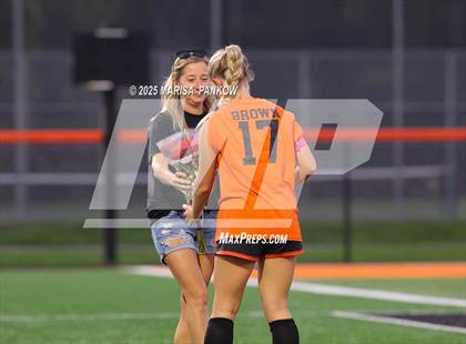 Thumbnail 1 in Phoenix vs Solvay photogallery.