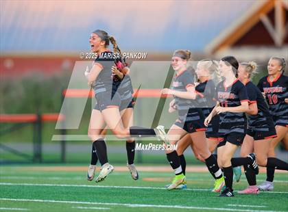 Thumbnail 1 in Phoenix vs Solvay photogallery.