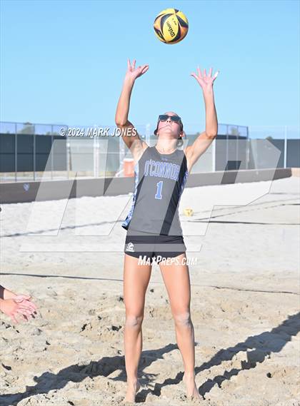 Thumbnail 3 in O'Connor vs. Notre Dame Prep (AIA DI Pairs Semifinal) photogallery.