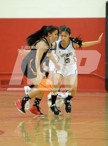 Thumbnail 3 in Mission Viejo vs. Northwood (North South Tournament) photogallery.