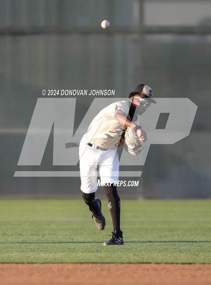 Thumbnail 1 in La Serna @ Servite photogallery.