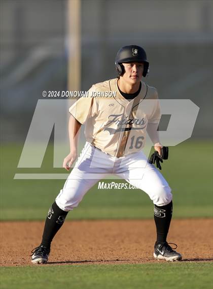 Thumbnail 1 in La Serna @ Servite photogallery.