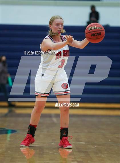 Thumbnail 1 in Skyridge vs. Springville (Cougar Winter Classic) photogallery.