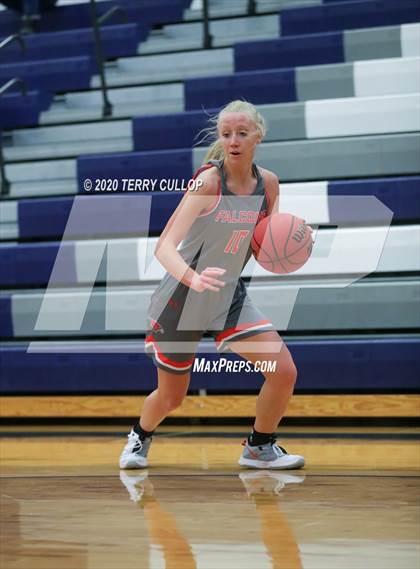 Thumbnail 2 in Skyridge vs. Springville (Cougar Winter Classic) photogallery.