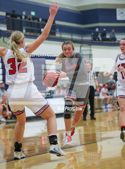 Thumbnail 3 in Skyridge vs. Springville (Cougar Winter Classic) photogallery.