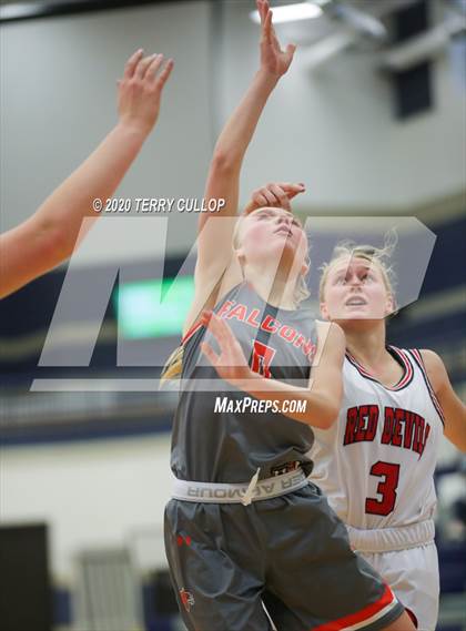 Thumbnail 3 in Skyridge vs. Springville (Cougar Winter Classic) photogallery.