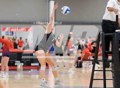 Thumbnail 2 in Orangewood Christian vs Highland (Nike Tournament of Champions – Southwest) photogallery.