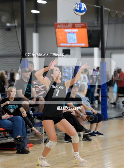 Thumbnail 2 in Orangewood Christian vs Highland (Nike Tournament of Champions – Southwest) photogallery.