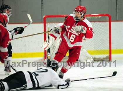 Thumbnail 3 in St. John's @ Xavier photogallery.