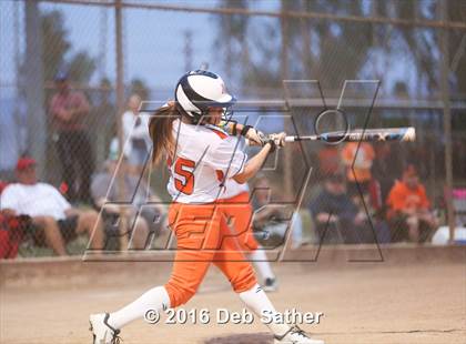 Thumbnail 1 in Apple Valley vs Aquinas photogallery.