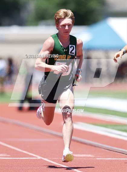 Thumbnail 2 in VHSL State Championships 5&6 (4 x 800) photogallery.