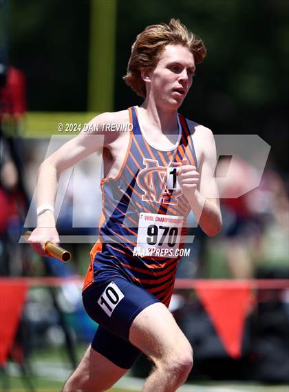 Thumbnail 2 in VHSL State Championships 5&6 (4 x 800) photogallery.