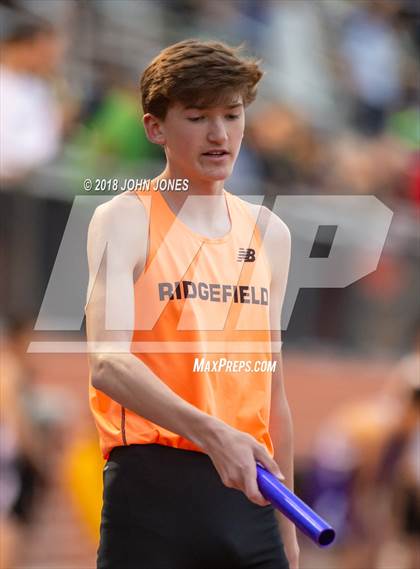 Thumbnail 3 in 2018 Loucks Games (Men's 4x400 Relay Frosh/Soph) photogallery.