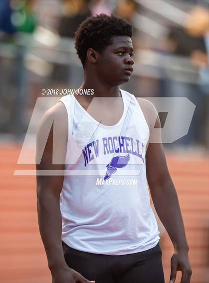 Thumbnail 2 in 2018 Loucks Games (Men's 4x400 Relay Frosh/Soph) photogallery.