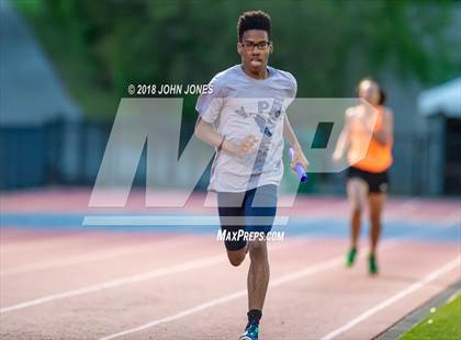 Thumbnail 3 in 2018 Loucks Games (Men's 4x400 Relay Frosh/Soph) photogallery.