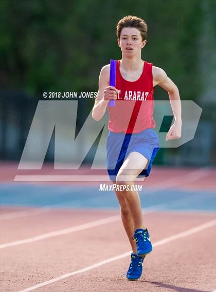 Thumbnail 3 in 2018 Loucks Games (Men's 4x400 Relay Frosh/Soph) photogallery.