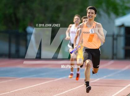 Thumbnail 1 in 2018 Loucks Games (Men's 4x400 Relay Frosh/Soph) photogallery.