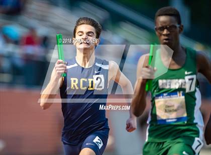 Thumbnail 2 in 2018 Loucks Games (Men's 4x400 Relay Frosh/Soph) photogallery.