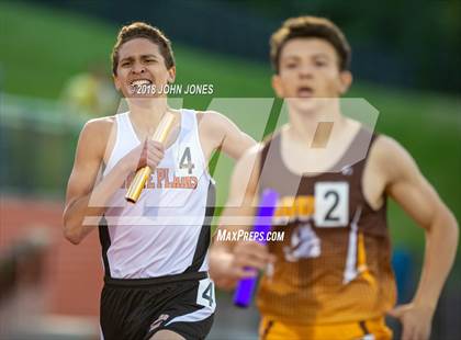 Thumbnail 1 in 2018 Loucks Games (Men's 4x400 Relay Frosh/Soph) photogallery.
