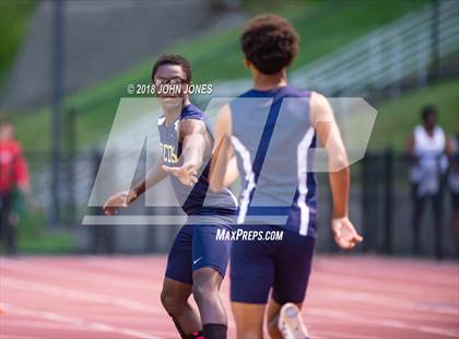 Thumbnail 1 in 2018 Loucks Games (Men's 4x400 Relay Frosh/Soph) photogallery.