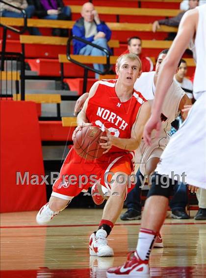 Thumbnail 2 in North vs. Blue Valley West photogallery.