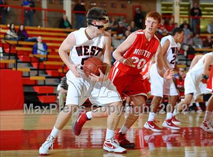 Thumbnail 1 in North vs. Blue Valley West photogallery.