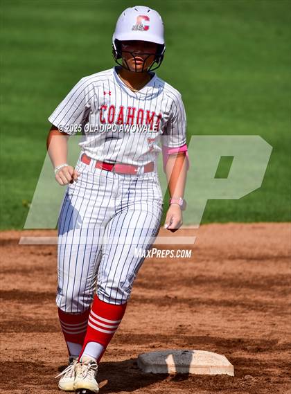 Thumbnail 2 in Lexington @ Coahoma (UIL Softball 3A Div 2 Final) photogallery.
