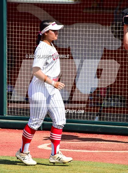 Thumbnail 3 in Lexington @ Coahoma (UIL Softball 3A Div 2 Final) photogallery.