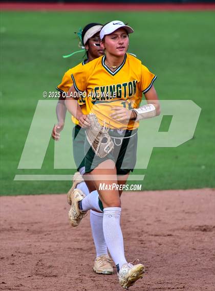 Thumbnail 1 in Lexington @ Coahoma (UIL Softball 3A Div 2 Final) photogallery.
