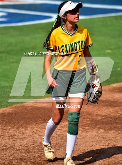 Thumbnail 1 in Lexington @ Coahoma (UIL Softball 3A Div 2 Final) photogallery.