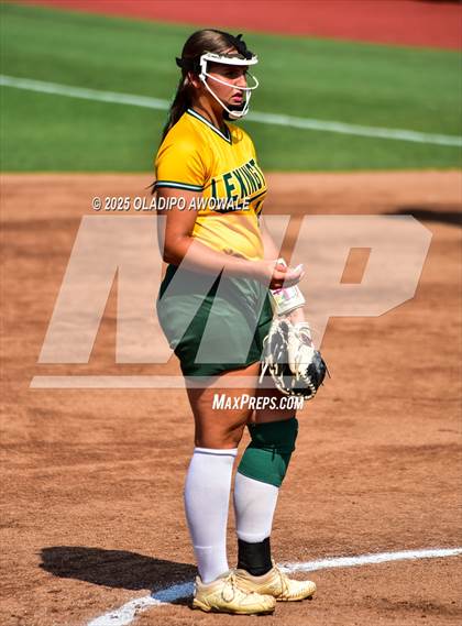 Thumbnail 2 in Lexington @ Coahoma (UIL Softball 3A Div 2 Final) photogallery.