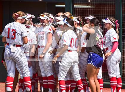 Thumbnail 1 in Lexington @ Coahoma (UIL Softball 3A Div 2 Final) photogallery.