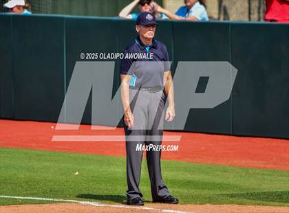 Thumbnail 2 in Lexington @ Coahoma (UIL Softball 3A Div 2 Final) photogallery.