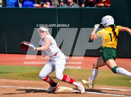 Thumbnail 2 in Lexington @ Coahoma (UIL Softball 3A Div 2 Final) photogallery.
