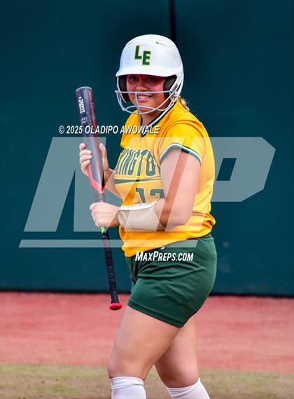 Thumbnail 1 in Lexington @ Coahoma (UIL Softball 3A Div 2 Final) photogallery.