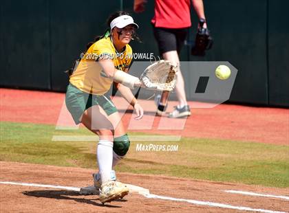 Thumbnail 2 in Lexington @ Coahoma (UIL Softball 3A Div 2 Final) photogallery.
