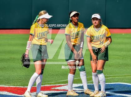 Thumbnail 2 in Lexington @ Coahoma (UIL Softball 3A Div 2 Final) photogallery.