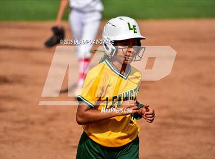 Thumbnail 2 in Lexington @ Coahoma (UIL Softball 3A Div 2 Final) photogallery.