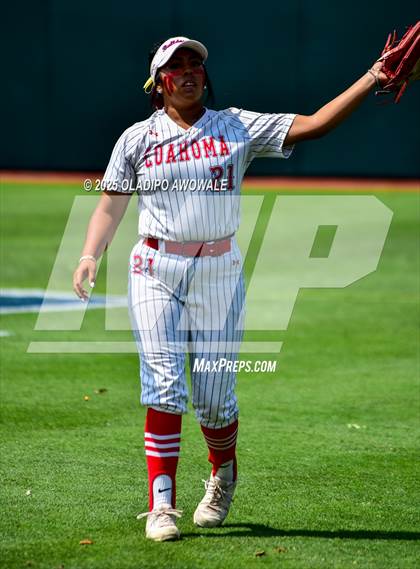 Thumbnail 1 in Lexington @ Coahoma (UIL Softball 3A Div 2 Final) photogallery.