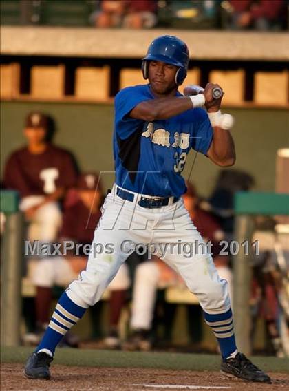 Thumbnail 1 in Torrance vs. Bishop Amat (CIF SS D4 Semifinal)  photogallery.