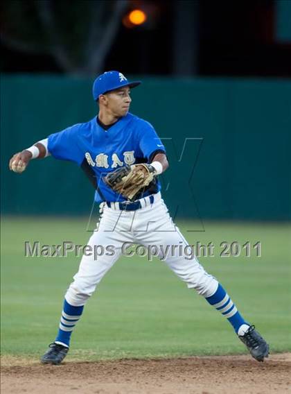 Thumbnail 3 in Torrance vs. Bishop Amat (CIF SS D4 Semifinal)  photogallery.
