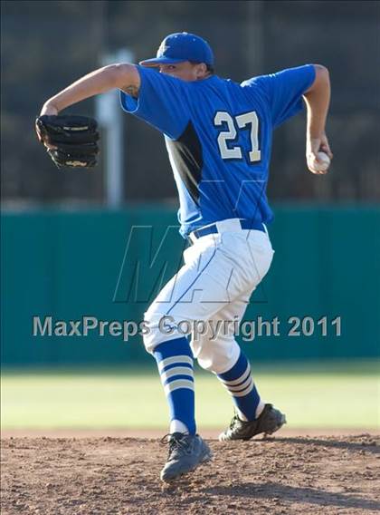 Thumbnail 3 in Torrance vs. Bishop Amat (CIF SS D4 Semifinal)  photogallery.