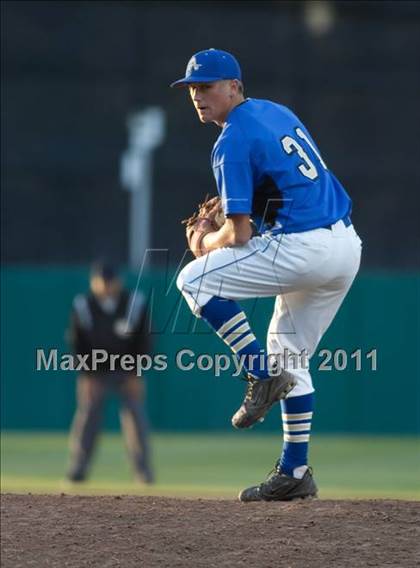 Thumbnail 2 in Torrance vs. Bishop Amat (CIF SS D4 Semifinal)  photogallery.