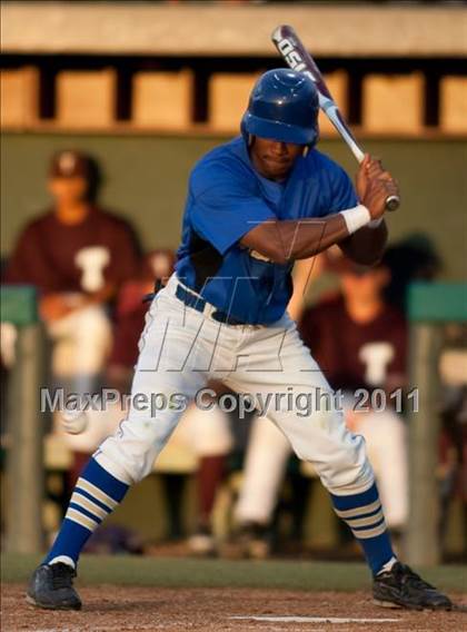 Thumbnail 1 in Torrance vs. Bishop Amat (CIF SS D4 Semifinal)  photogallery.